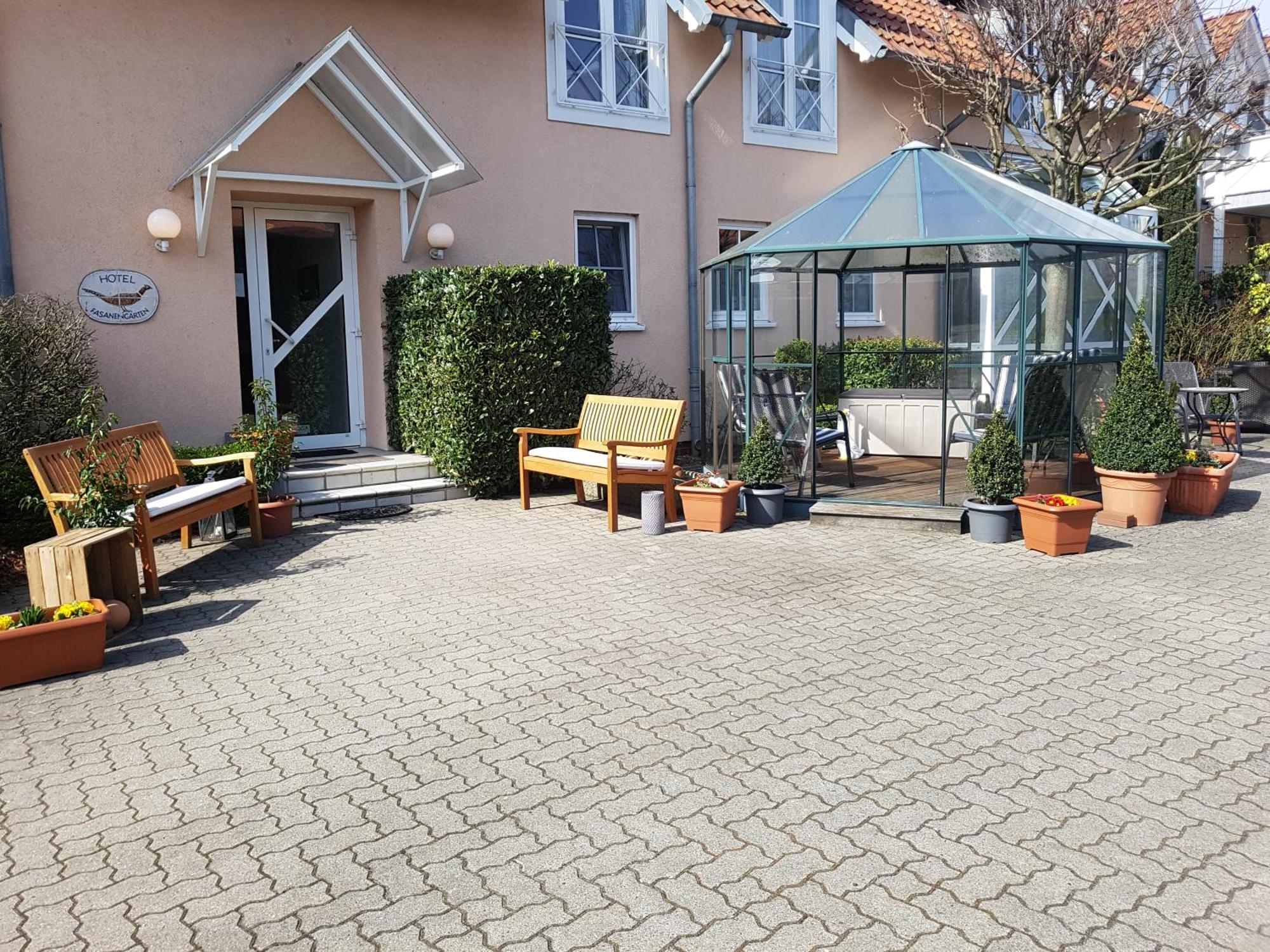 Hotel Fasanengarten Sarstedt Luaran gambar